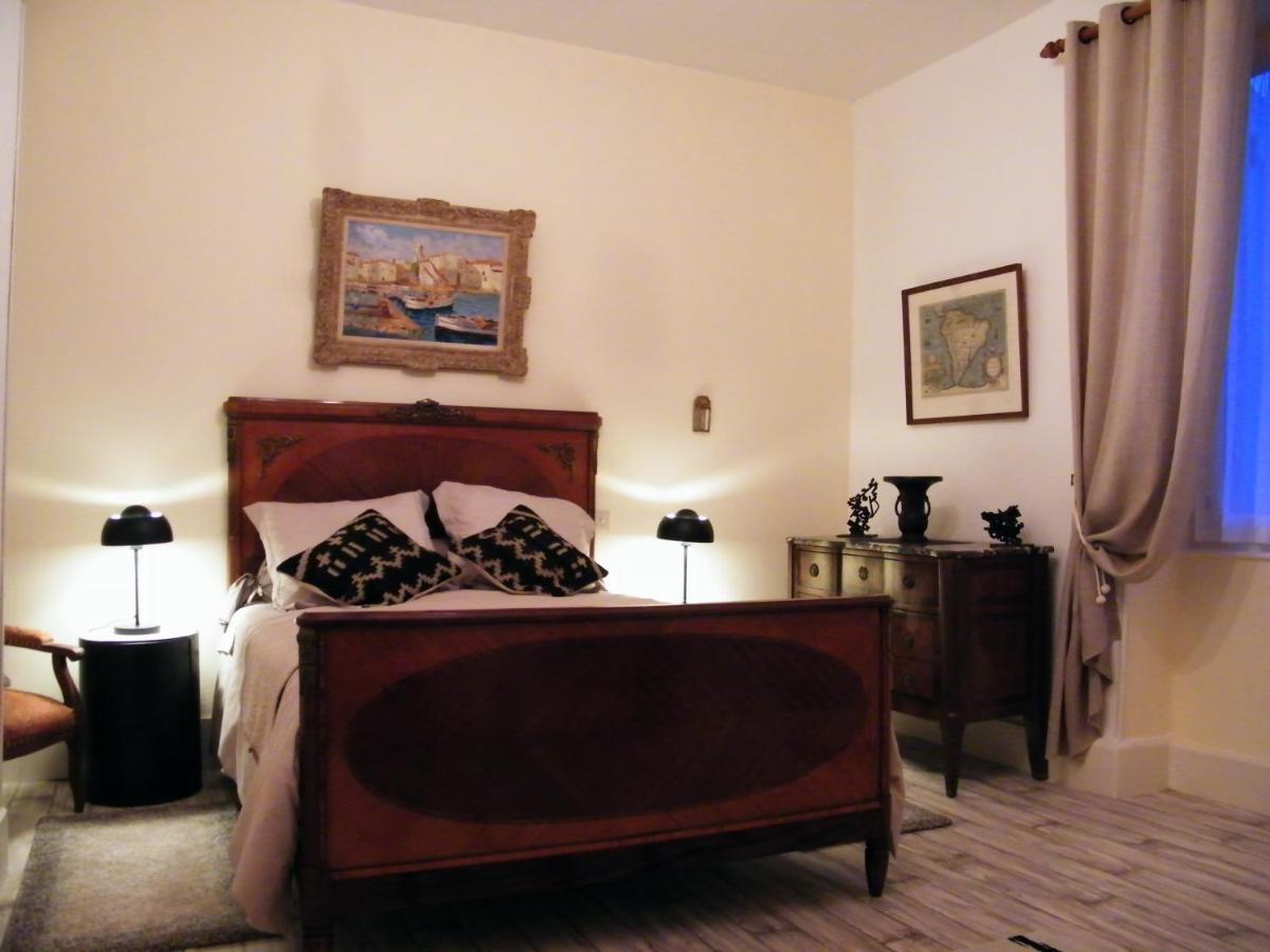 Villa Des Capucins Luxeuil-les-Bains Exteriör bild