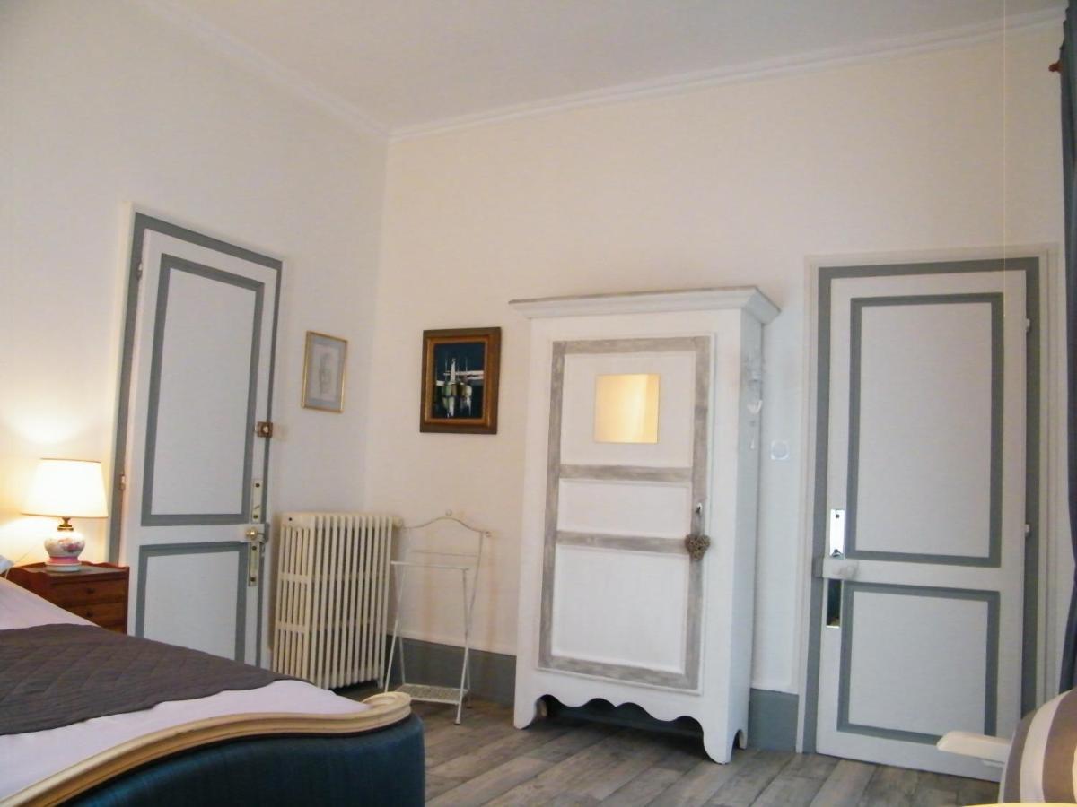Villa Des Capucins Luxeuil-les-Bains Exteriör bild